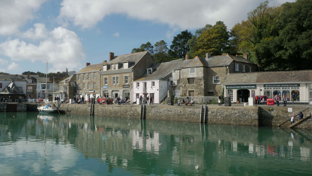 Dog shop in Cornwall Slickers Padstow