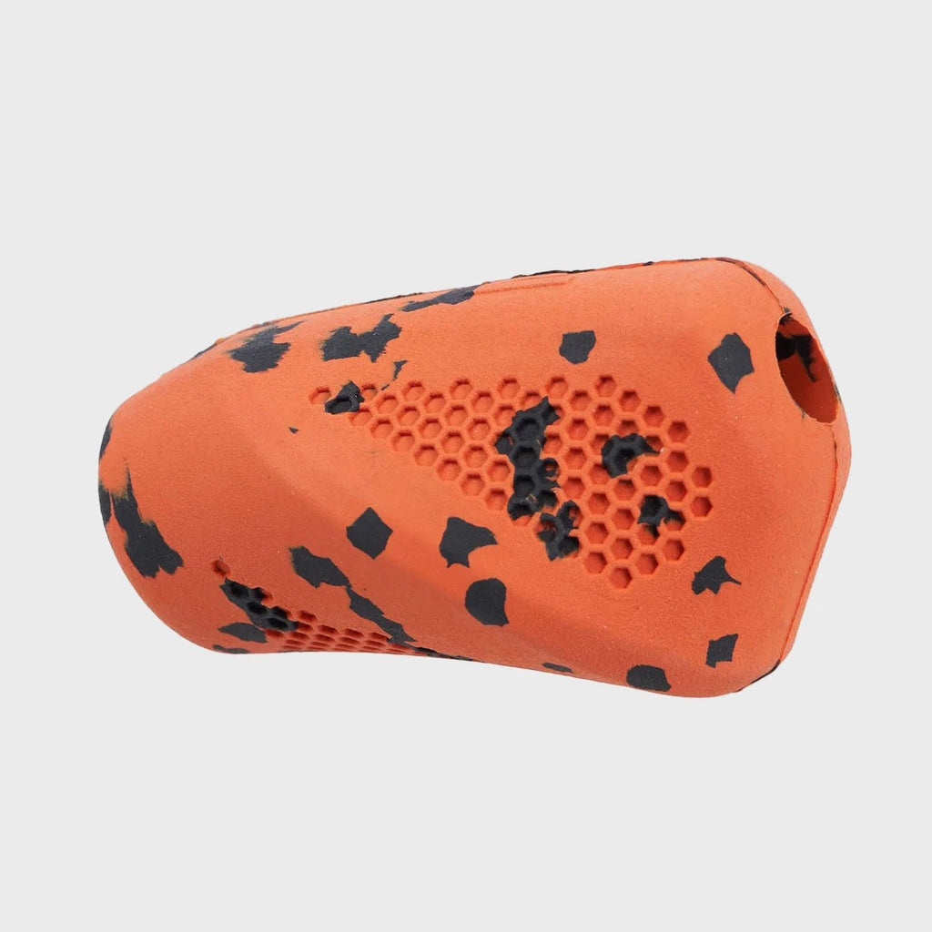 Enrichment Throw Toy - Slickers ◊ Doghouse
