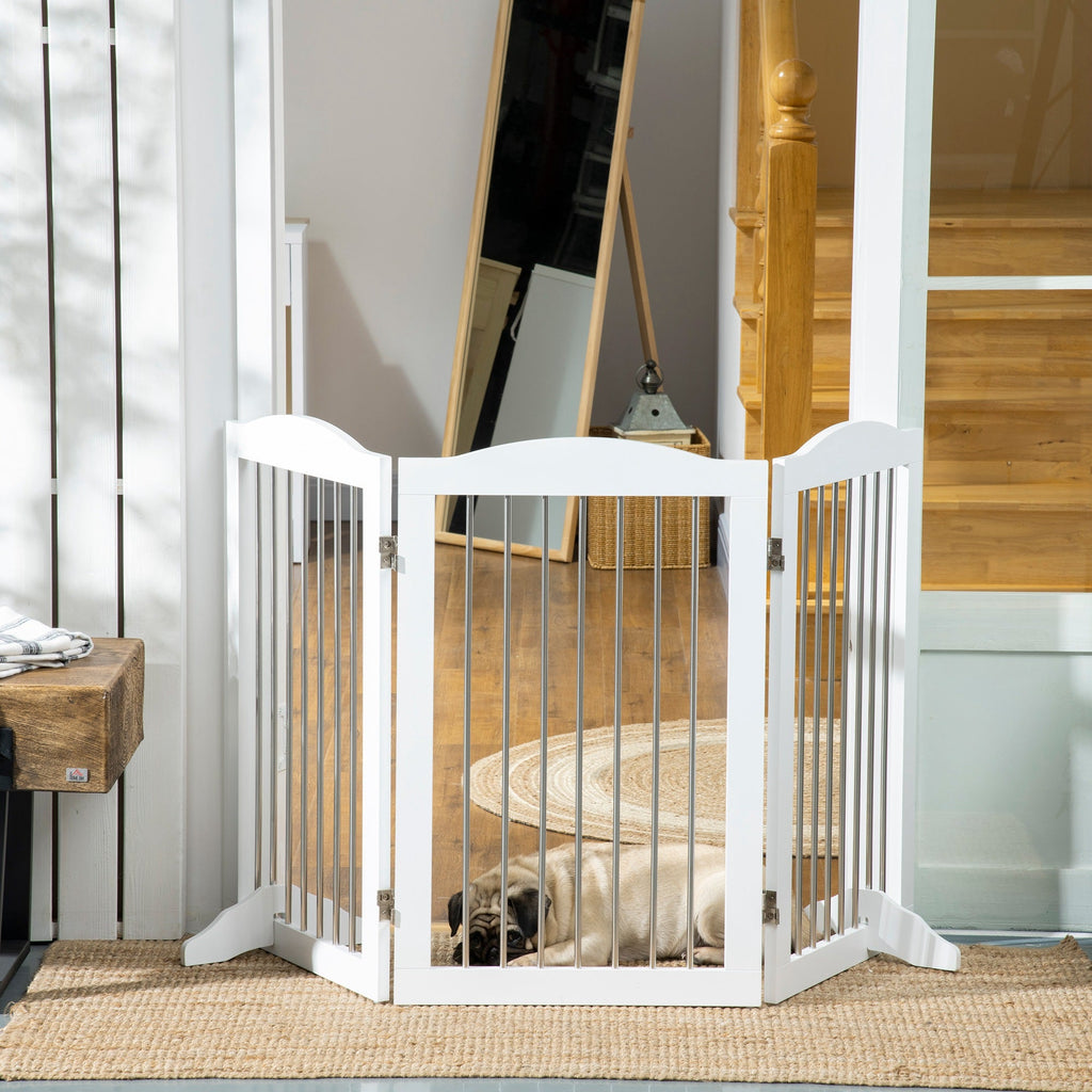 Freestanding Foldable Pet Gate with Two Support Feet, two colours - Slickers ◊ Doghouse