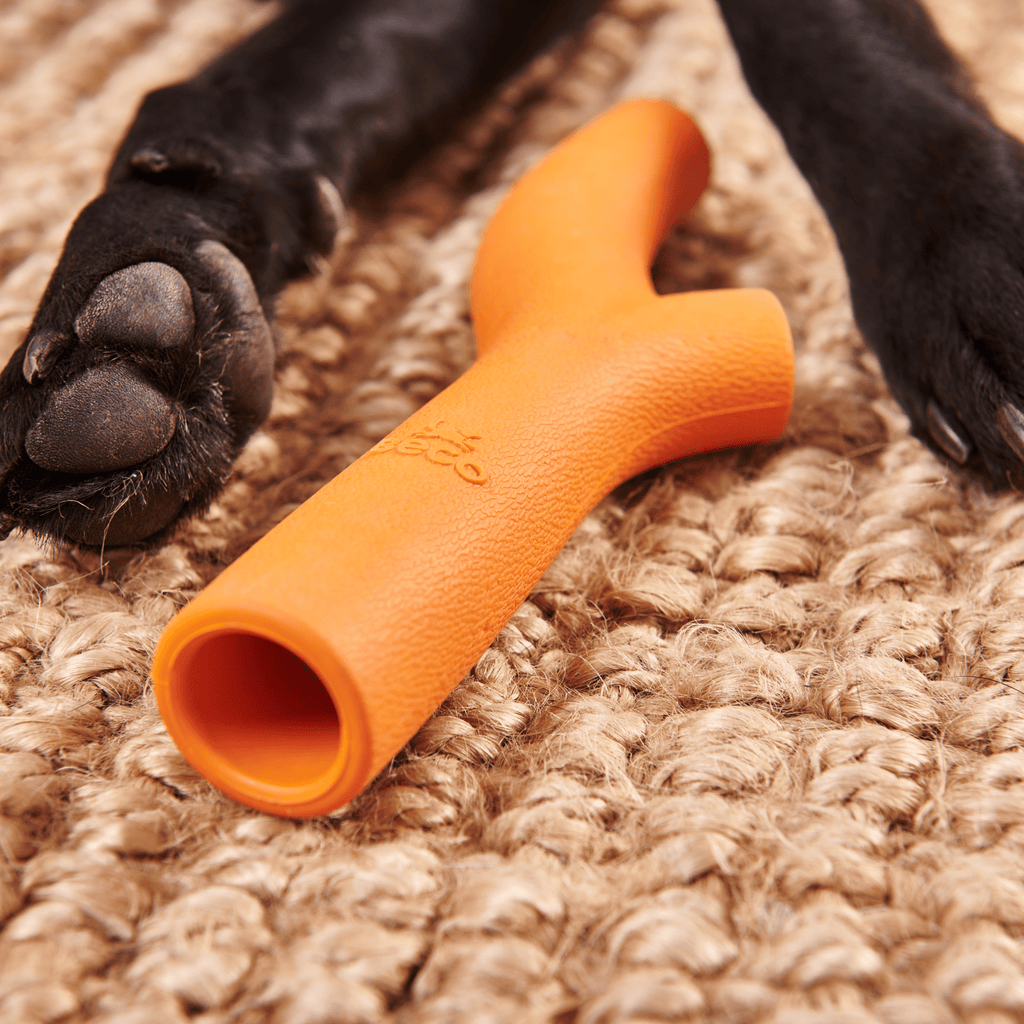 Natural Rubber Super Stick - Slickers ◊ Doghouse