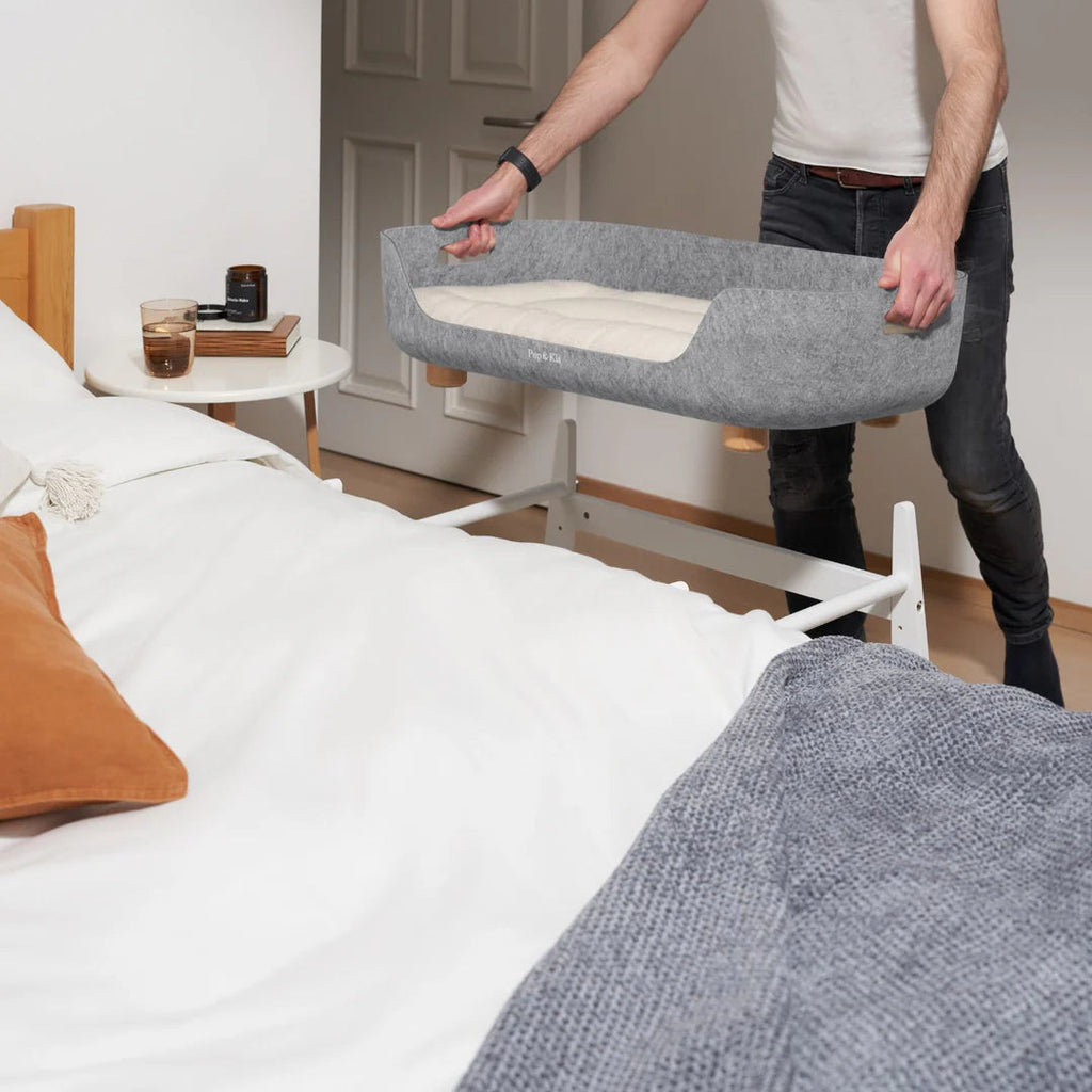 PetNest Full Bedside Kit with Bedside Stand in White - Slickers ‚óä Doghouse
