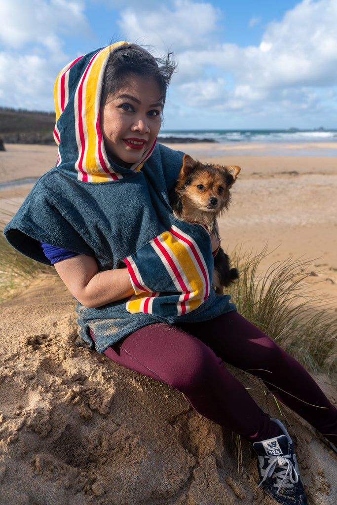 Slickers ◊ Doghouse Towelling Poncho